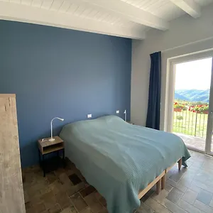 Alloggio per agriturismo Fuoridicampo Blu, Roncovetro